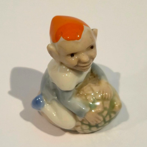 Wade 1950s pixie acorn - 1950s,