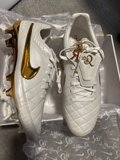 Nike Tiempo Legend Ronaldinho