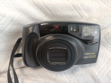 Black Pentax Zoom 105-R 35mm