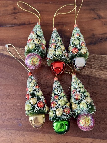 Hanging bottle brush - 6,