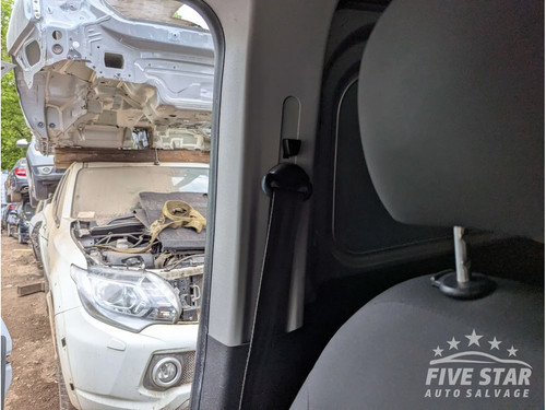 Vauxhall combo pillar upper - vauxhall,