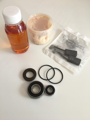 Carbon brushes rotor armature - brushes,