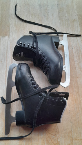 Jackson 453 black ice skates - black,