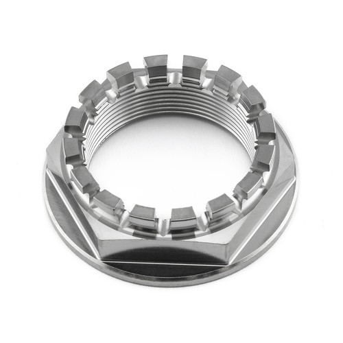 Titanium flanged axle - flanged, m33