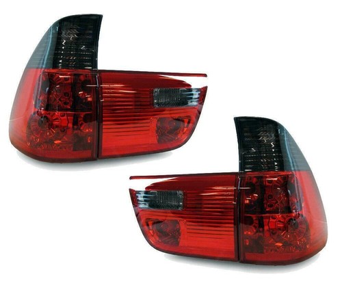 Rear tail lights - rear, red