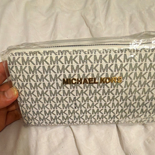 Michael kors logo - kors, monogram