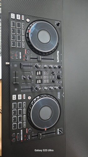 Numark mixtrack platinum 4 - mixtrack,