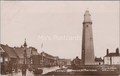 Yorkshire postcard hull road - postcard:,