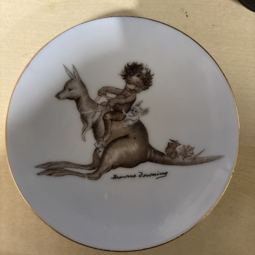 Rare vintage brownie downing - rare,