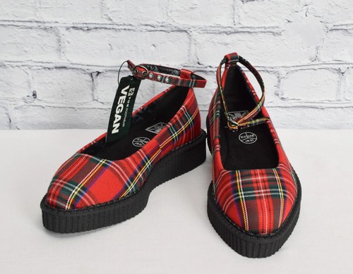 New box footwear red - in,