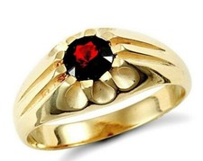 9ct Yellow Gold Gents Garnet