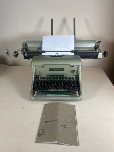 Imperial manual typewriter - 66,