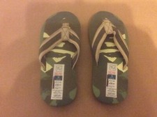Flip Flops Child Size 11, Green (camouflage). Used