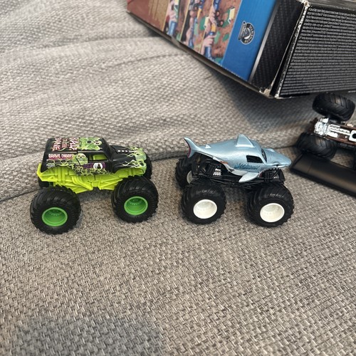 Monster jam truck grave - truck,