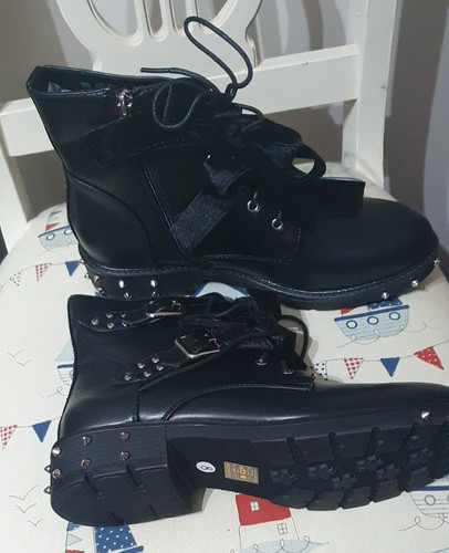 Black studded ribbon ankle - ribbon,