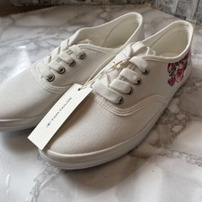 TOM TAILOR - WHITE SNEAKERS DAPS WITH FLORAL PATTERN DETAIL EU37 UK 4 NEW/TAGS