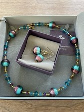 Sparkling Turquoise Necklace