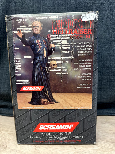 Pinhead cenobite hellraiser - pinhead,