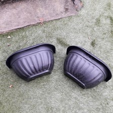2 Garden Wall Trough Planters 34cm Wall Mounted Flower Basket,Black plastic. 