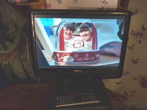 Toshiba lcd colour tv - colour,