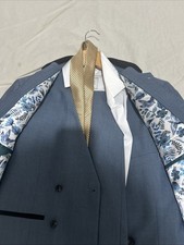 Prom Suit Men’s Size 38r