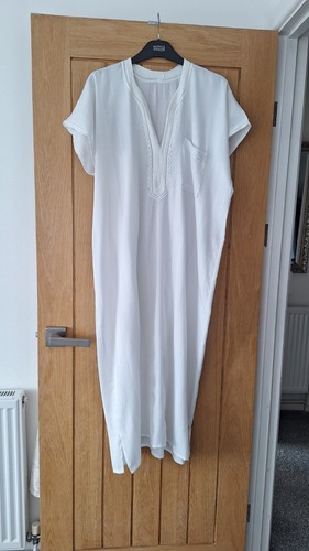 Beautiful vintage long white - beautiful,
