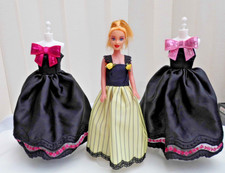 Unique Dresses for 11.1/2"