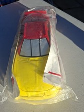 KELLOGGS STORAGE CAR CASE W/DECALS & LAUNCHER NASCAR HOLDS 1/64