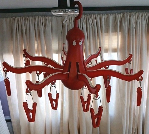 Ikea pressa red - ikea, octopus