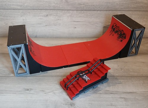 Tech deck finger skateboard - tech,