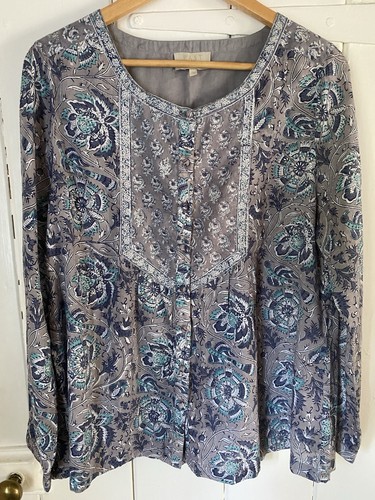 East artisan with - east, tunic