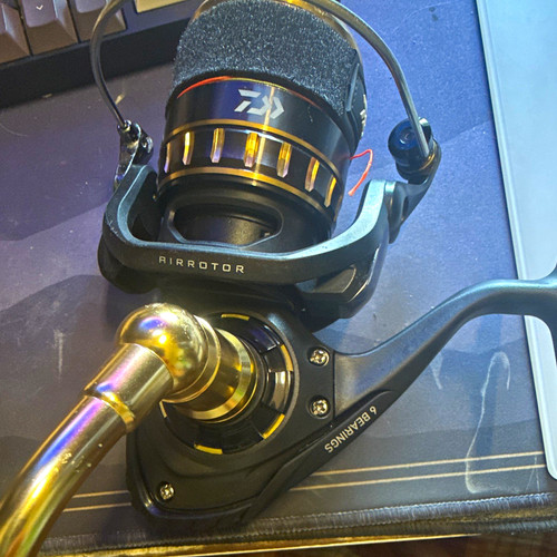 Daiwa 8000h used - sw,