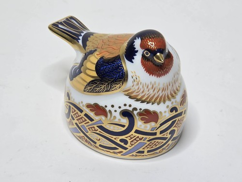 Royal crown derby - royal, goldfinch