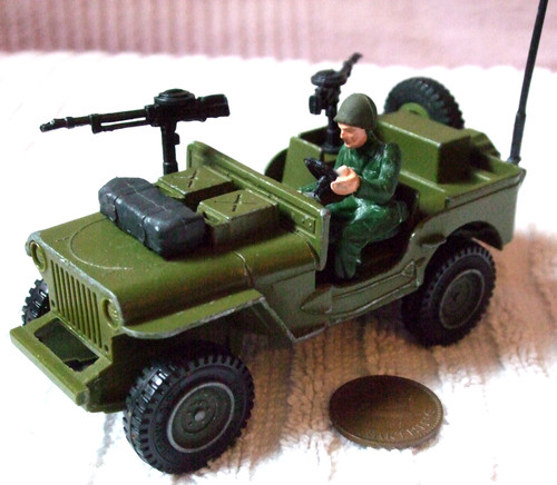Dinky military model - military,