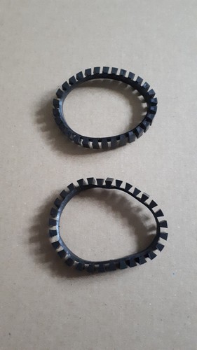 Lego part 498 - part, tread