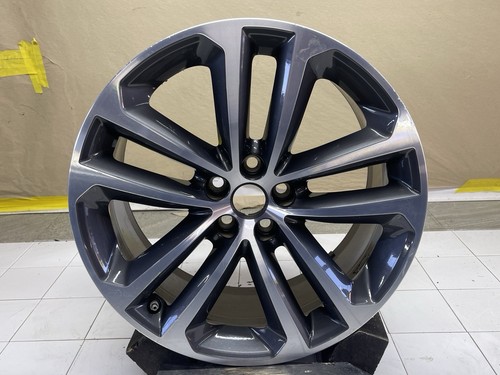 Jaguar pace alloy wheel - jaguar,