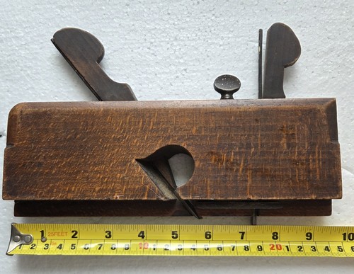 Vintage antique wood plane - /,