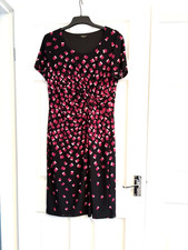 Precis Petite Black & Fuchia