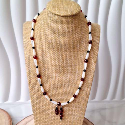 Beautiful necklace with mother - beautiful,