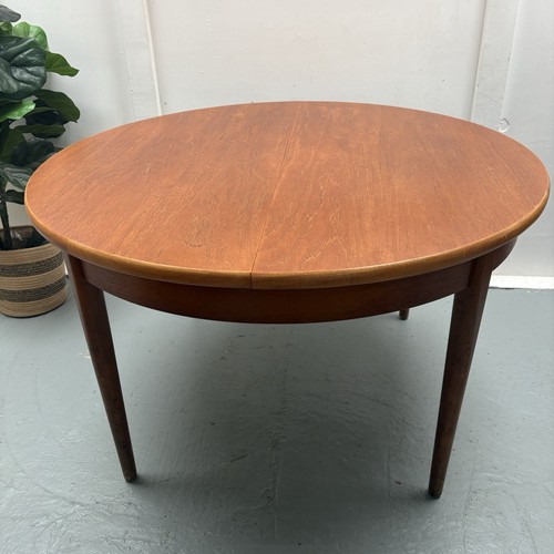 Round teak veneered - round, extendable