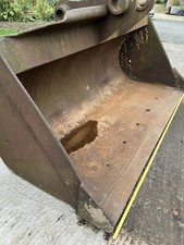 Large Excavator Bucket 