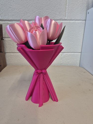 Vase pink tall 3d - tall,