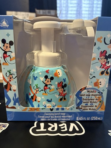 Mickey and friends hand - mickey, soap