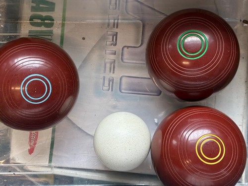 Lawn bowls brown - n6034, 3