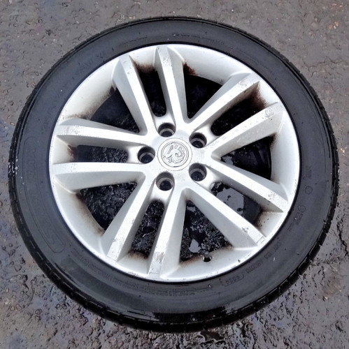 Vauxhall vectra alloy - 17",