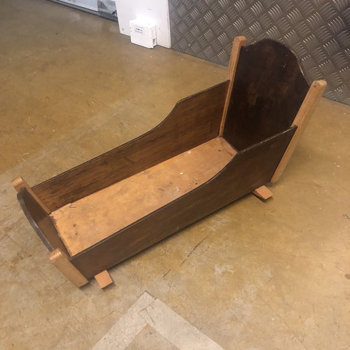 Large vintage wooden crib cot - large,
