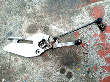 Yamaha XJ900S Diversion 94 to 04 - Gear change lever rod mechanism plate etc