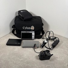 Archos AV500 AV 500 100 GB DVR Multimedia Player + spare battery + camera + case