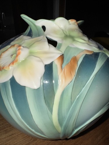 Franz porcelain daffodil - franz,