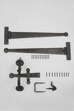 18" Coinbase Hand Forged T Hinges Pair & Suffolk Thumb Latch Door Set